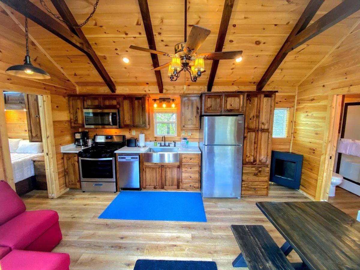 B3 New Awesome Tiny Home With Ac Mountain Views Minutes To Skiing Hiking Attractions Carroll 外观 照片